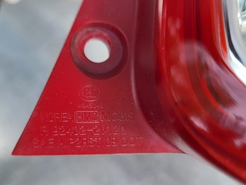 HYUNDAI VELOSTER I SVĚTLO ZADNÍ PRAVÁ 92402-2V120