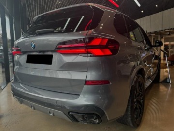 BMW X5 G05 SUV Facelifting 3.0 40d 352KM 2026 BMW X5 xDrive40d Sport Suv 3.0 (352KM) 2026, zdjęcie 2