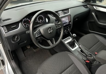 Skoda Octavia III Liftback Facelifting 1.5 TSI ACT 150KM 2019 Skoda Octavia Ambition Pakiet Amazing, FV 23, Tempomat, Czujniki, Bezwypa, zdjęcie 6