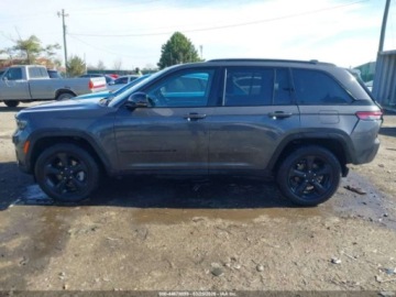 Jeep Grand Cherokee V 2024 Jeep Grand Cherokee Limited 2024 3.6 Benzyna 293KM, zdjęcie 2