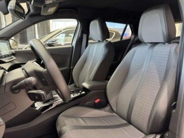 Peugeot 2008 II SUV 1.2 PureTech 130KM 2023 Peugeot 2008 Allure Pack ACC LED Kamera cofania Nawigacja CarPlayAndr, zdjęcie 8