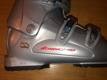 NORDICA B7 - обувь для горного спуска - размер 24-24,5 см.