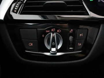 BMW Seria 5 G30-G31 Touring Plug-In 2.0 520e 204KM 2021 BMW 520 FV23 520e PHEV Automat Panorama Navi, zdjęcie 33