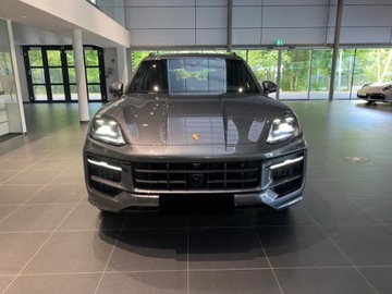 Porsche Cayenne III SUV Facelifting 4.0 474KM 2025 PORSCHE Cayenne S Suv 4.0 (474KM) 2025, zdjęcie 2