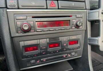 Audi A4 B6 Cabrio 1.8 T 163KM 2003 Audi A4 Cabrio 1.8 Benzyna 163KM, zdjęcie 25