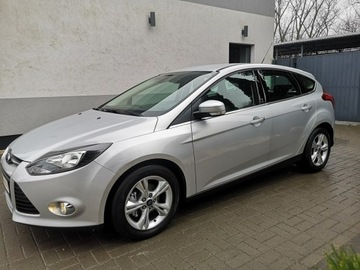 Ford Focus III Hatchback 5d 1.0 EcoBoost 125KM 2012 Ford Focus 1.0 12v 125KM Klimatr Navi ALU Isofix, zdjęcie 9