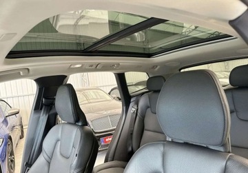 Volvo XC60 II 2022 Volvo XC 60 4X4 Inscription 2.0 HYB 390 KM T8 Plug-in 2022r 26.000 km Wa, zdjęcie 10