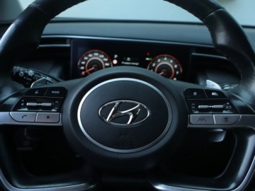 Hyundai Tucson IV SUV HEV 1.6 T-GDI HEV 230KM 2021 Hyundai Tucson 1.6 T-GDI HEV, Salon Polska, zdjęcie 17
