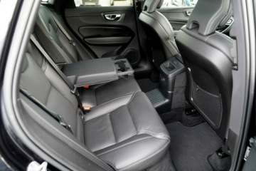 Volvo XC60 II Crossover Plug-In Facelifting 2.0 T8 455KM 2023 Volvo XC 60 INSCRIPTION panorama ful led, zdjęcie 27