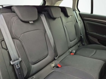 Renault Megane IV GrandCoupe Facelifting 1.0 TCe 115KM 2022 Renault Megane Salon PL Benzyna LED Lift aut klimatyzacja Benzyna 116KM, zdjęcie 15