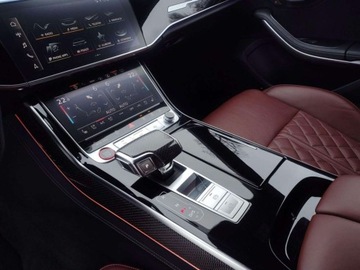 Audi A8 D5 S8 Facelifting 4.0 TFSI 571KM 2022 Audi S8 Audi S8 TFSI 571KM Tiptronic 4.0 Benzyna 571KM, zdjęcie 13
