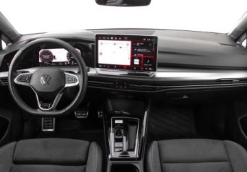 Volkswagen Golf VIII Variant 1.5 eTSI 150KM 2024 Volkswagen Golf Alarm antywlamaniowy, Keyless Access, System Travel Assist, zdjęcie 15