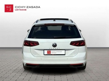 Volkswagen Passat B8 Variant Facelifting 2.0 TDI SCR 150KM 2023 Volkswagen Passat 2.0 TDI 150KM Business DSG Panorama Kamera LED Matrix Se, zdjęcie 3