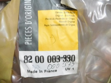 Лобовое стекло Renault Laguna II OE 8200000379