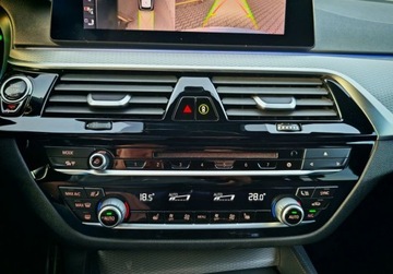 BMW Seria 5 G30-G31 Touring 520d 190KM 2019 BMW Seria 5 Polski salon, bogato wyposazona 2.0 Diesel 190KM, zdjęcie 17