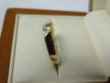 Złoty pierścionek 1,98g R.11 585 Lombard 66