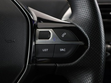 Peugeot 3008 II Crossover 1.2 PureTech 130KM 2017 Peugeot 3008 GT-line full led virtual navi kamera, zdjęcie 30