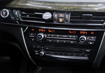 BMW X5 F15 2016 BMW X5 3.0 benzyna 306 KM 3.0 Benzyna 306KM, zdjęcie 25
