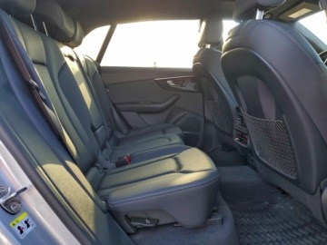 Audi Q8 2021 Audi Q8 Premium Plus S-Line 2021 3.0 Benzyna 335KM, zdjęcie 11