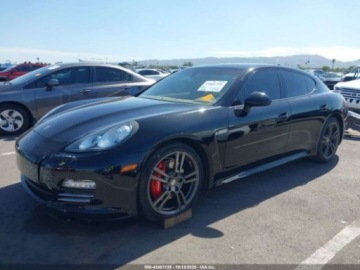 Porsche Panamera I Liftback 3.6 V6 300KM 2011 Porsche Panamera 4 2011 3.6l 3.6 Benzyna 300KM, zdjęcie 1