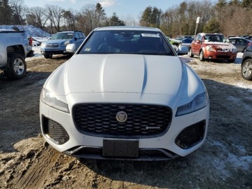 Jaguar XF II 2021 Jaguar XF R-Dynamic Se 2021 2.0l 2.0 Benzyna 296KM, zdjęcie 5
