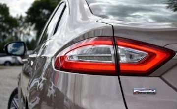 Ford Mondeo V 2018 Ford Mondeo VIGNALE FUL LED skora grzane fotele navi. Idealny 2.0 Hybryda, zdjęcie 34