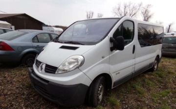 Renault Trafic II Furgon 2.0 dCi 115KM 2010 Renault Trafic Renault Trafic Passenger FAP L2H1 Expression 2.0 Diesel