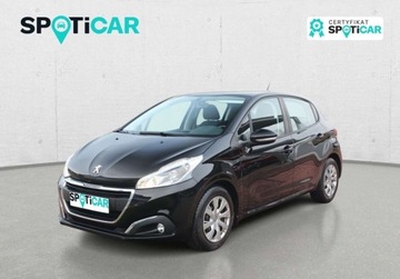 Peugeot 208 I Hatchback 5d Facelifting 1.2 PureTech 82KM 2016 Peugeot 208 Style Niski Przebieg Gwarancja 1.2 Benzyna 82KM