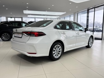 Toyota Corolla XII Sedan 1.5 VVT-i 125KM 2022 Toyota Corolla Comfort / Kamera cofania / CarPlay/, zdjęcie 3