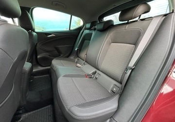Opel Astra K Hatchback 5d 1.4 Turbo 150KM 2018 Opel Astra Dynamic, Tempomat, GPS, Kamera, Podgrzewane fotele i kierownica, zdjęcie 17