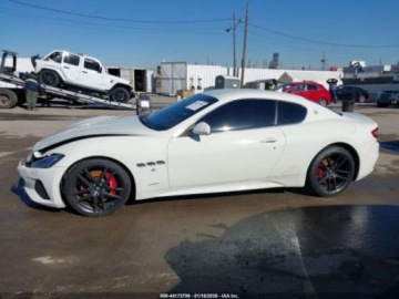 Maserati GranTurismo 2018 Maserati GranTurismo Sport 2018 4.7 Benzyna 454KM, zdjęcie 2