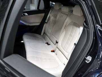 BMW X6 G06 SUV 3.0 40d 340KM 2021 BMW X6 M Sport/ Zawieszenie Adaptacyjne/ IconicGlo, zdjęcie 10