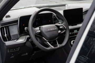 Skoda Kodiaq II SUV Plug-In 1.5 TSI Plug-In Hybrid 204KM 2026 Škoda Kodiaq Skoda Kodiaq Sportline 1.5 TSI iV, zdjęcie 9