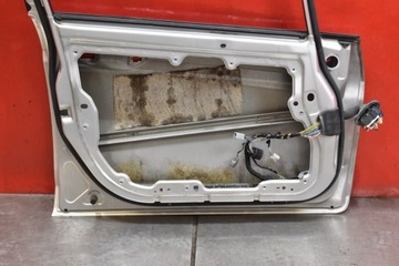 DVEŘE LEVÉ PŘEDNÍ FORD FIESTA MK7 5D 08R
