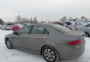 Honda Accord VII Sedan 2.0 i-VTEC 16V Sport 155KM 2007 Honda Accord Honda Accord 2.0 BenzynaLPG 155KM, zdjęcie 2