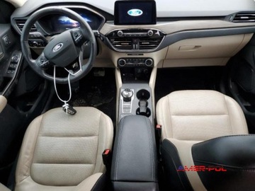 Ford Kuga III 2020 Ford Kuga 2020 r. ,2,5L ESCAPE TITANIUM 2.5 Hybryda 200KM, zdjęcie 8