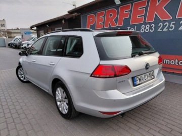 Volkswagen Golf VII Variant 1.6 TDI CR DPF BlueMotion Technology 105KM 2014 Volkswagen Golf Salon Polska Bezwypadek Klimatyzacja 2x PDC Alu 1.6 Diesel, zdjęcie 4
