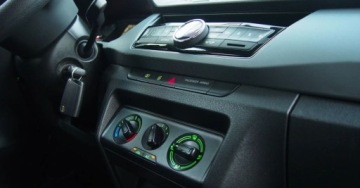 Skoda Fabia III Kombi 1.0 MPI 75KM 2017 Skoda Fabia Benzyna Serwisowany BEZWYPADKOWY EURO 6 Benzyna 75KM, zdjęcie 26