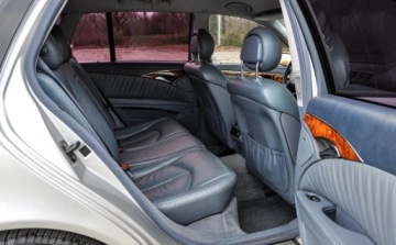 Mercedes Klasa E W211 Kombi S211 3.5 4Matic 272KM 2005 Mercedes-Benz Klasa E 3,5 (272KM) 4-Matic 3.5 Benzyna 272KM, zdjęcie 10