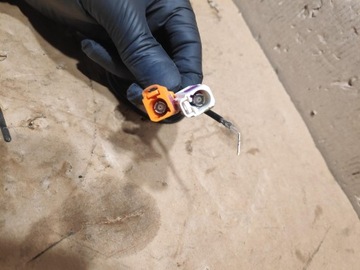 ANTÉNA STŘEŠNÍ GPS PEUGEOT 308 T9 920204041