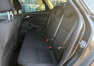 Ford Focus III Kombi Facelifting 1.5 EcoBoost 150KM 2017 Ford Focus 1.5 EcoBoost 150KM SYNC EDITION SalonPL Grzana szyba czujniki, zdjęcie 15