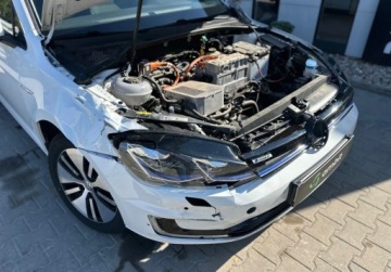 Volkswagen Golf VII e-Golf Facelifting Electro 136KM 2018 Volkswagen Golf eGolf 136KM 2018r. auto zarejestrowane i ubezpieczone w Po, zdjęcie 7
