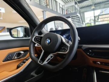 BMW Seria 3 G20-G21 Limuzyna Facelifting 2.0 330i 245KM 2026 330i xDrive M Sport 2.0 (245 KM)| Aktywny regulator prędkości, zdjęcie 9