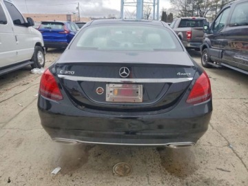 Mercedes Klasa C W205 2020 Mercedes-Benz Klasa C 300 4Matic 2020 2.0 Benzyna 255KM, zdjęcie 2