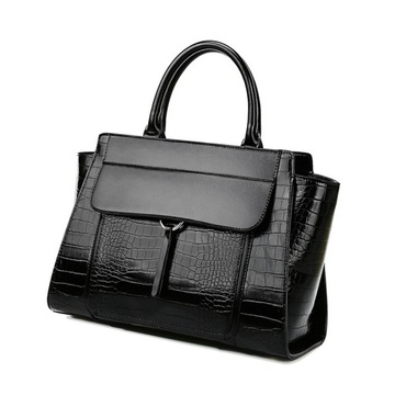 Elegancka torebka Damska klasyczna CZARNA