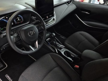 Toyota Corolla XII Sedan Facelifting 1.8 Hybrid 140KM 2025 Od ręki - Style 1.8 Hybrid 140KM | Podgrzewane fotele!, zdjęcie 4