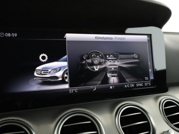 Mercedes Klasa E W213 Kombi 2.0 220d 194KM 2018 Mercedes E 220 Automat Avantgarde Navi Tempomat, zdjęcie 26