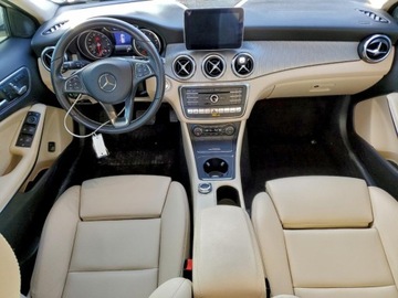 Mercedes GLA II 2020 Mercedes-Benz GLA 250 4Matic 2020 2.0 Benzyna 221KM, zdjęcie 8