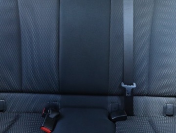 BMW Seria 1 F20-F21 Hatchback 5d Facelifting 2017 118i 136KM 2019 BMW 1 118i, Salon Polska, Klima, Klimatronic, zdjęcie 9