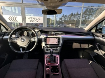 Volkswagen Passat B8 Variant 2.0 TDI BlueMotion SCR 150KM 2018 Volkswagen Passat Variant Navi, Grzane fotele, HAK, zdjęcie 7